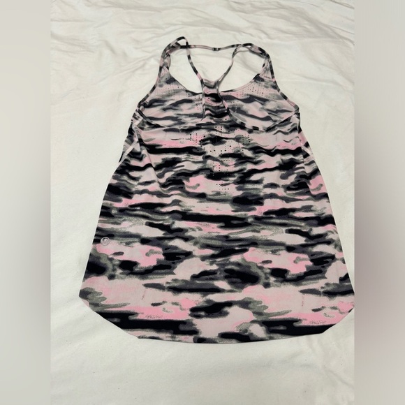 Lululemon Water Bound Singlet - Picture 6 of 8